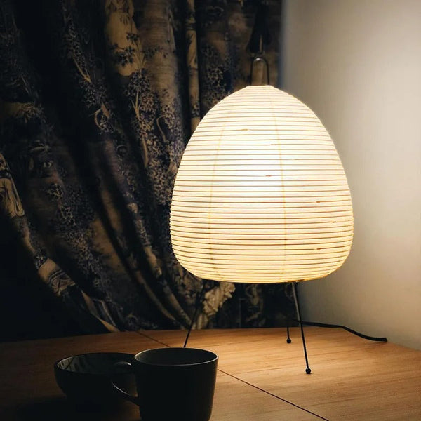 Nachttischlampe Beige