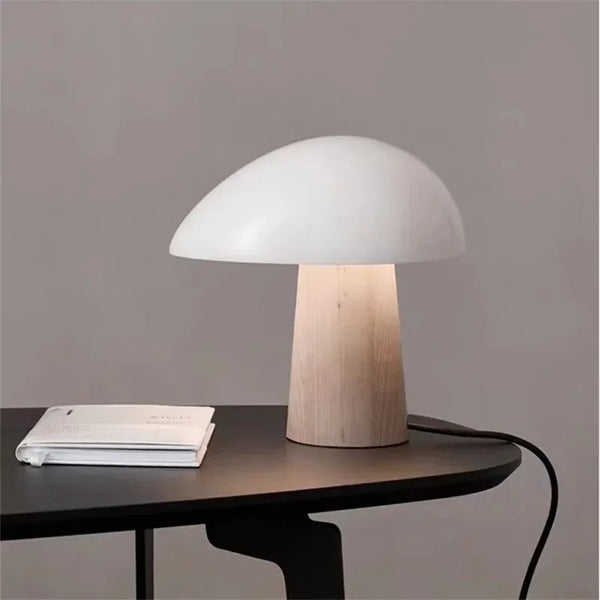 Nachttischlampe Weiß