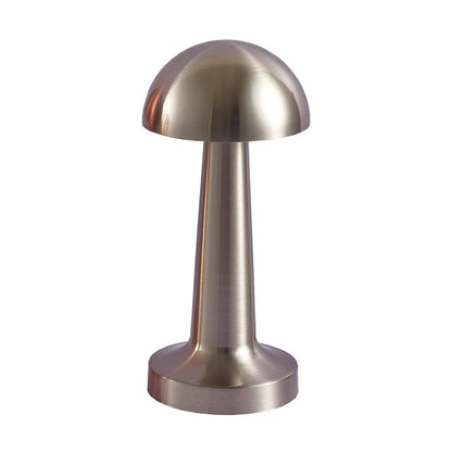 Design Nachttischlampe mit Usb Anschluss silber