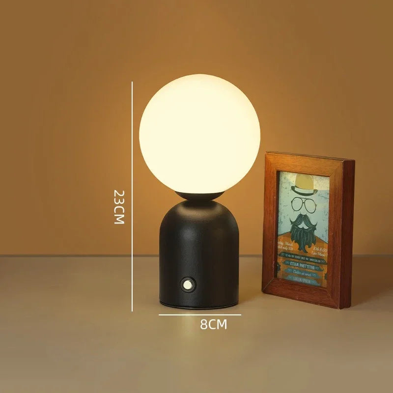 Globus Nachttischlampe