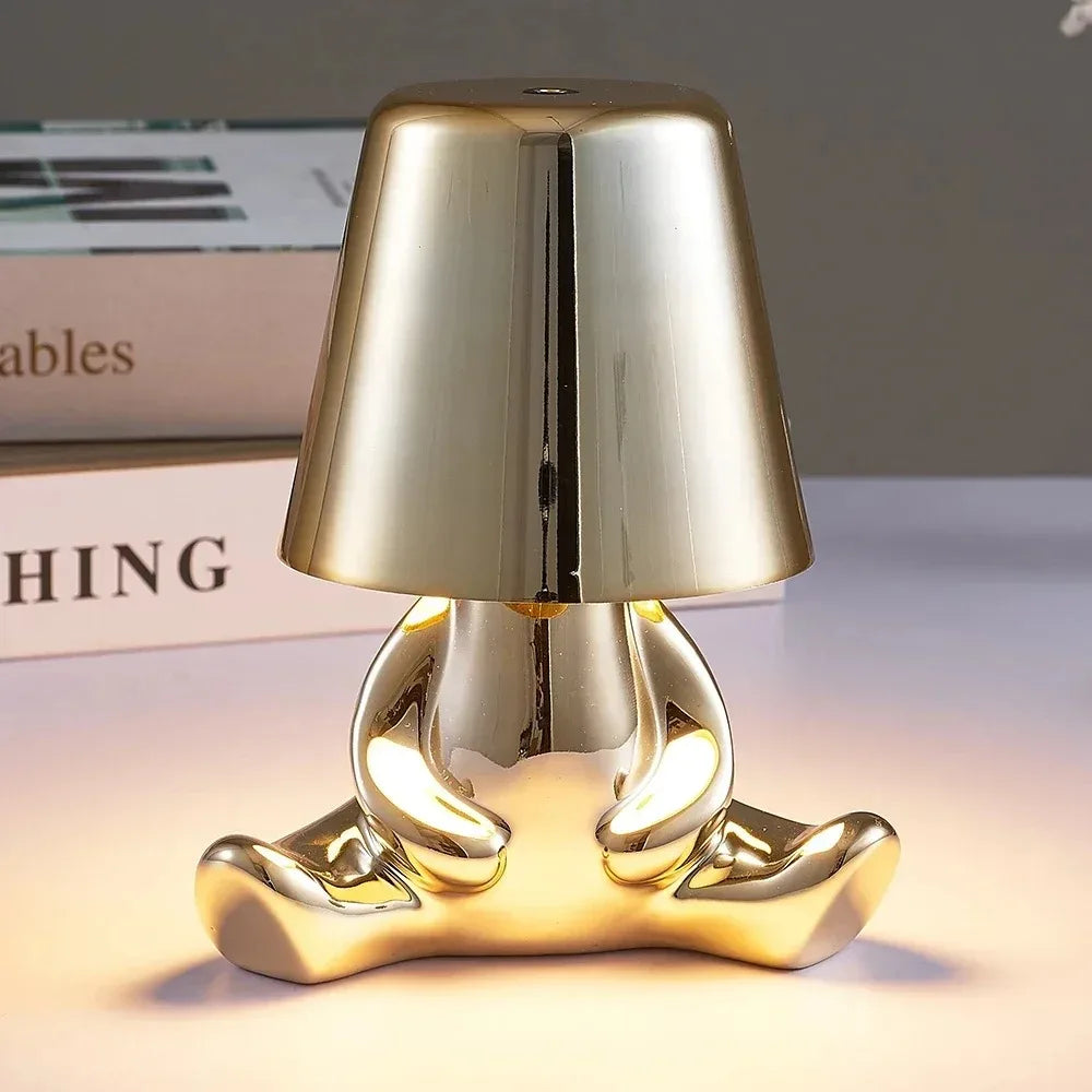 Nachttischlampe Figur