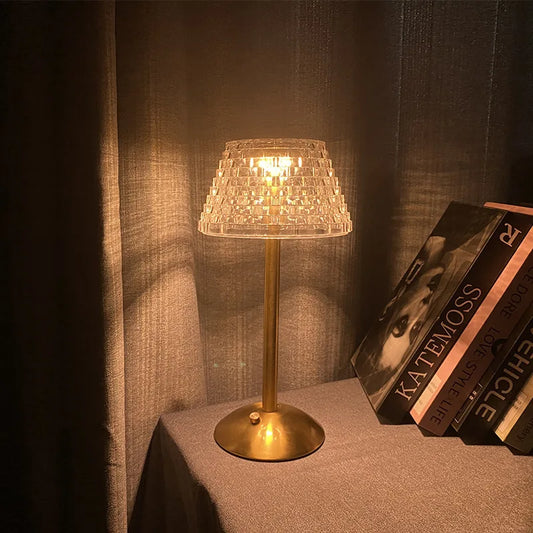 Nachttischlampe Glasschirm