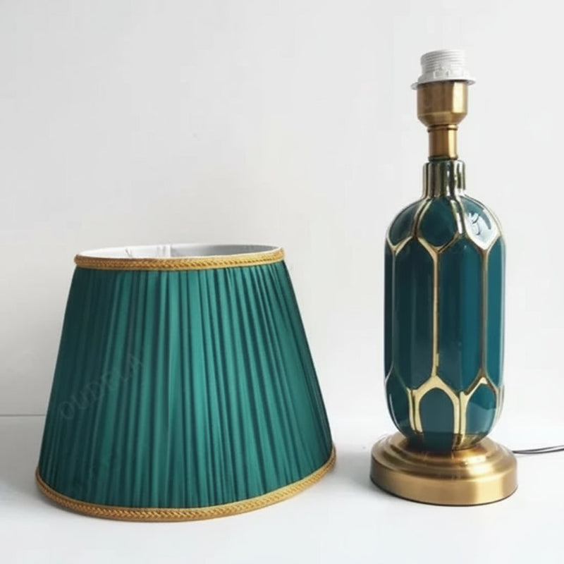 Nachttischlampe Klassisch