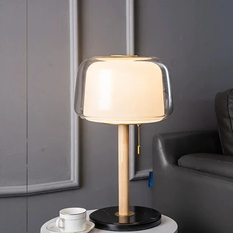 Nachttischlampe Nordisch