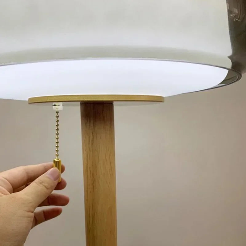Nachttischlampe Nordisch