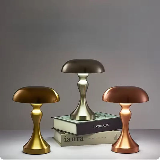 Schöne Nachttischlampe