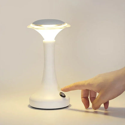 Stylische Nachttischlampe